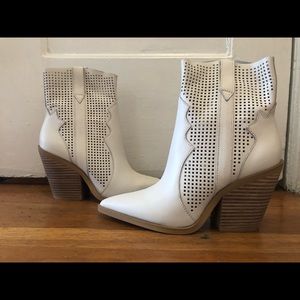 steve madden violet boot